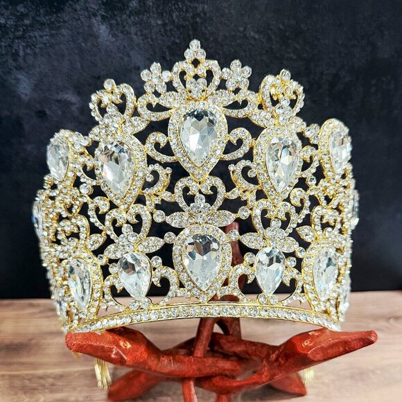 Homecoming Prom Headpiece, Quinceanera Crown, Gold Crystal Crown, Tiara Comb